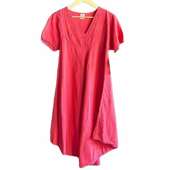 NWT Manta Del Lago Womens Short Sleeve Dress Size Medium Peach Pointed Hem - Picture 3 of 6